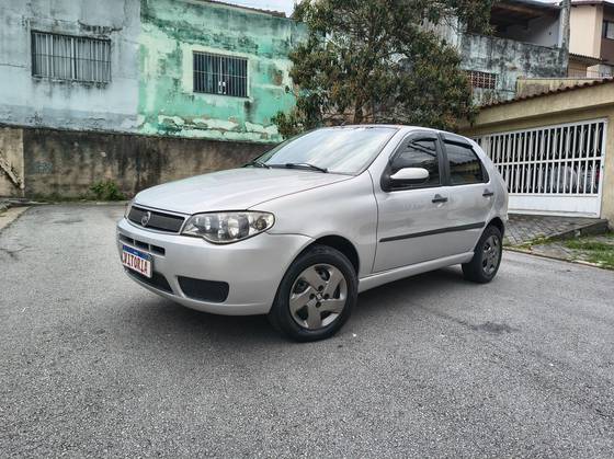 FIAT PALIO 1.0 MPI FIRE CELEBRATION 8V FLEX 4P MANUAL